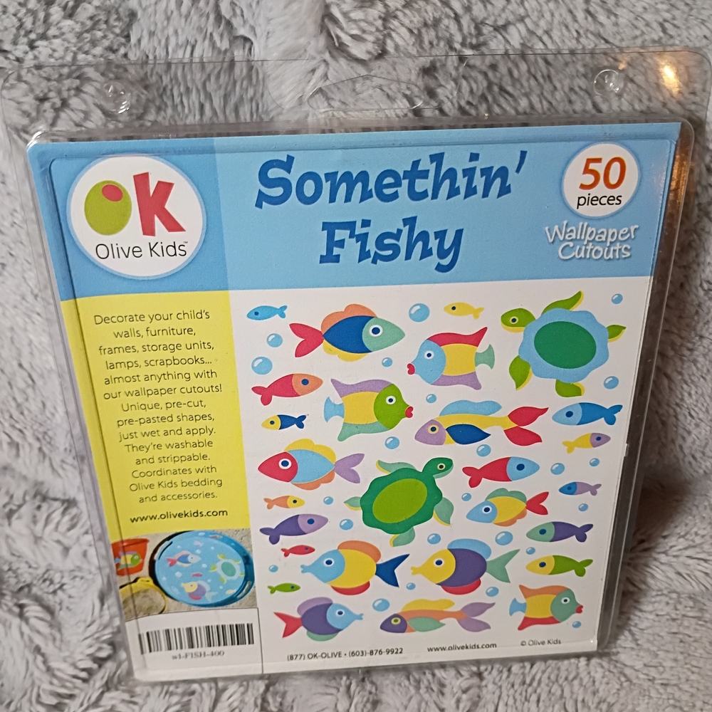 Somethin' Fishy Wallpaper Cutouts - Colorful Design